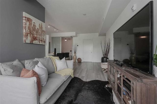 301c - 5260 Dundas St, Condo with 1 bedrooms, 2 bathrooms and 1 parking in Burlington ON | Image 5