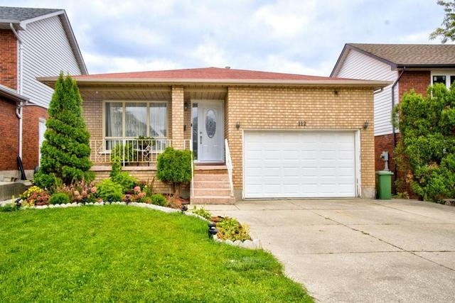 112 Greenshire Drive, House detached with 4 bedrooms, 3 bathrooms and 4 parking in Hamilton ON | Card Image