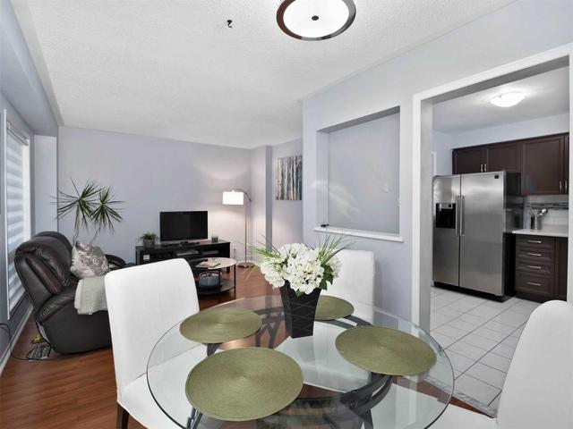 50 Brisbane Crt, Townhouse with 3 bedrooms, 3 bathrooms and 2 parking in Brampton ON | Image 12