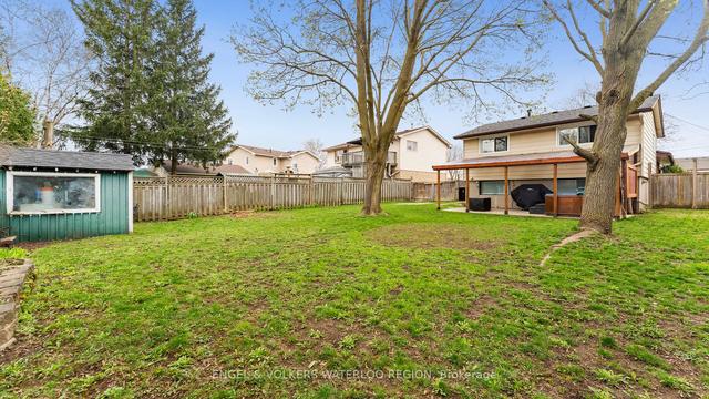 165 Country Club Dr, House detached with 3 bedrooms, 2 bathrooms and 4 parking in Guelph ON | Image 33