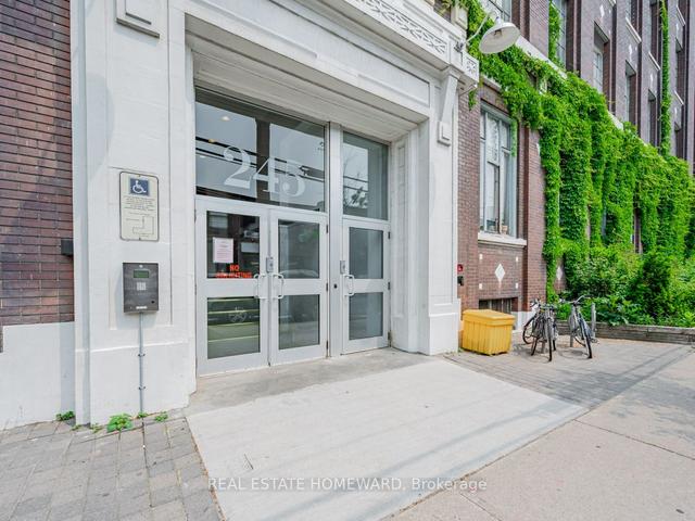 105b - 245 Carlaw Ave, Condo with 1 bedrooms, 1 bathrooms and 1 parking in Toronto ON | Image 12