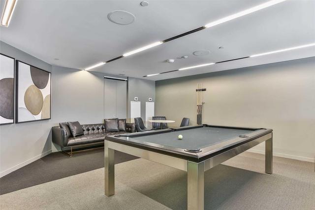 2405 - 170 Bayview Ave, Condo with 1 bedrooms, 1 bathrooms and 1 parking in Toronto ON | Image 12