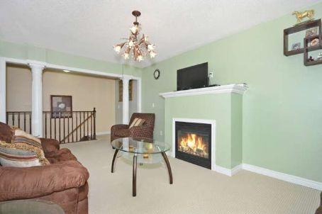 1255 Laurier Ave, House detached with 4 bedrooms, 3 bathrooms and 4 parking in Milton ON | Image 8