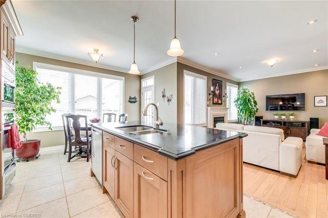 2465 North Ridge Trail, House detached with 4 bedrooms, 2 bathrooms and 4 parking in Oakville ON | Image 20