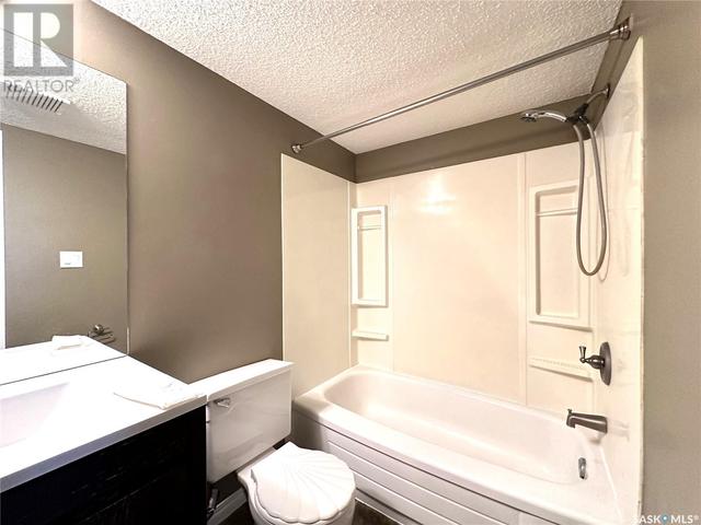 400 - 415 Tait Court, Condo with 3 bedrooms, 2 bathrooms and null parking in Saskatoon SK | Image 34