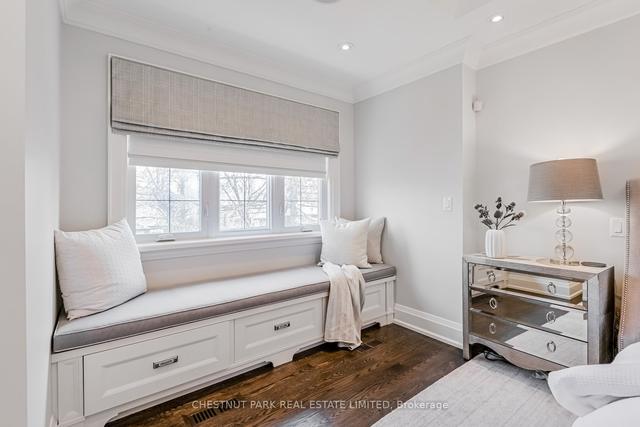 107 Castlewood Rd, House detached with 4 bedrooms, 5 bathrooms and 3 parking in Toronto ON | Image 7