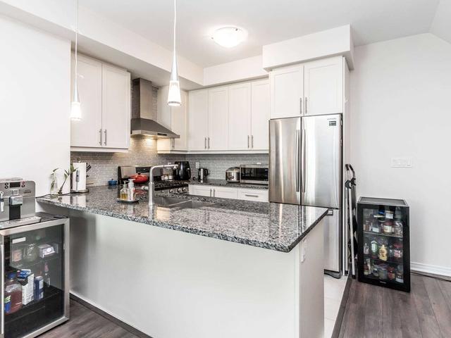 3 - 12 Applewood Lane, Townhouse with 3 bedrooms, 3 bathrooms and 1 parking in Toronto ON | Image 26