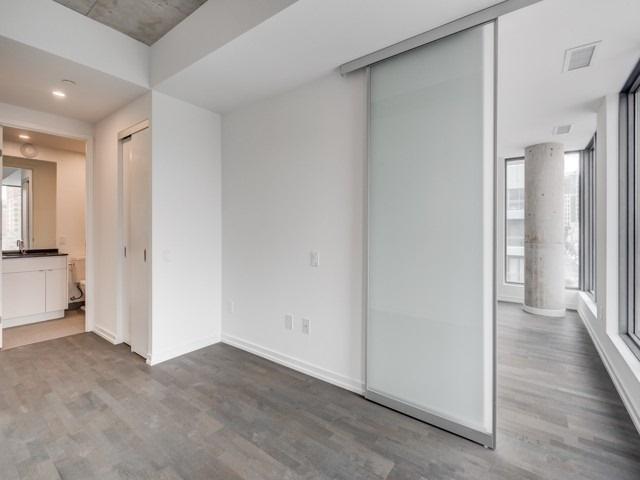 602 - 60 Colborne St, Condo with 2 bedrooms, 2 bathrooms and 1 parking in Toronto ON | Image 11
