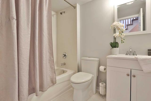 24 - 20 Turntable Cres, Townhouse with 3 bedrooms, 2 bathrooms and 1 parking in Toronto ON | Image 16