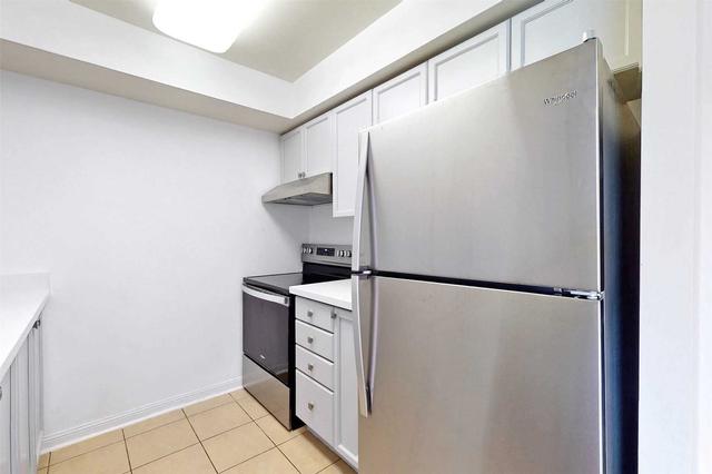 915 - 650 Lawrence Ave W, Condo with 1 bedrooms, 1 bathrooms and 1 parking in Toronto ON | Image 5