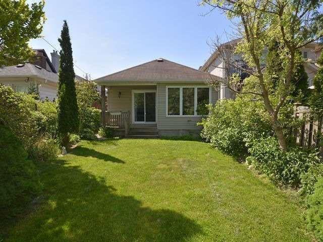 134 Joicey Blvd, House detached with 2 bedrooms, 2 bathrooms and 2 parking in Toronto ON | Image 16
