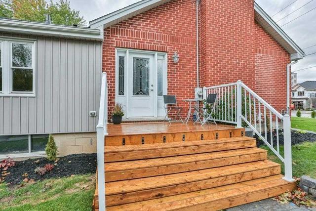2 Conklin Cres, House detached with 3 bedrooms, 2 bathrooms and 4 parking in Brantford ON | Image 32