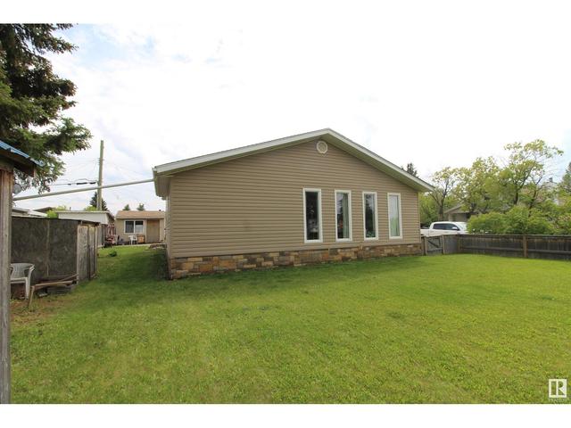 9703 100 St, House detached with 2 bedrooms, 1 bathrooms and null parking in Westlock AB | Image 40
