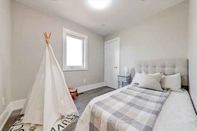 167 August Ave, House detached with 4 bedrooms, 5 bathrooms and 3 parking in Toronto ON | Image 18