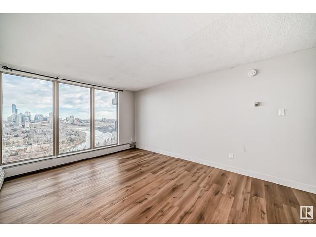 1505 - 10149 Saskatchewan Dr Nw Nw, Condo with 2 bedrooms, 2 bathrooms and null parking in Edmonton AB | Image 13