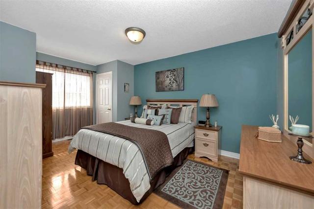 15 Richwood St, House detached with 3 bedrooms, 4 bathrooms and 4 parking in Toronto ON | Image 15