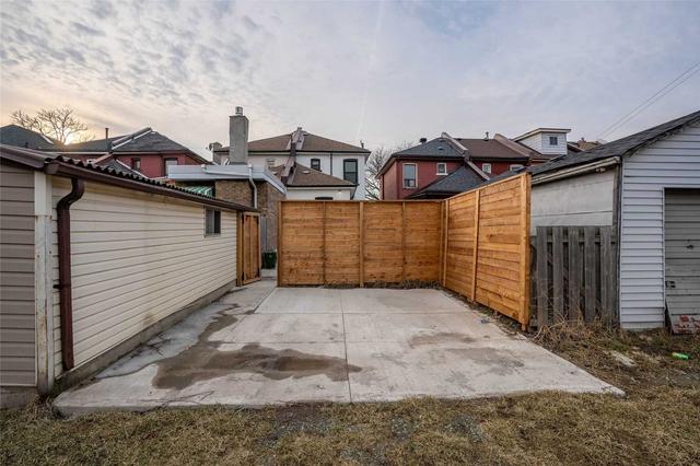 40 Fullerton Ave, House semidetached with 2 bedrooms, 2 bathrooms and 2 parking in Hamilton ON | Image 17