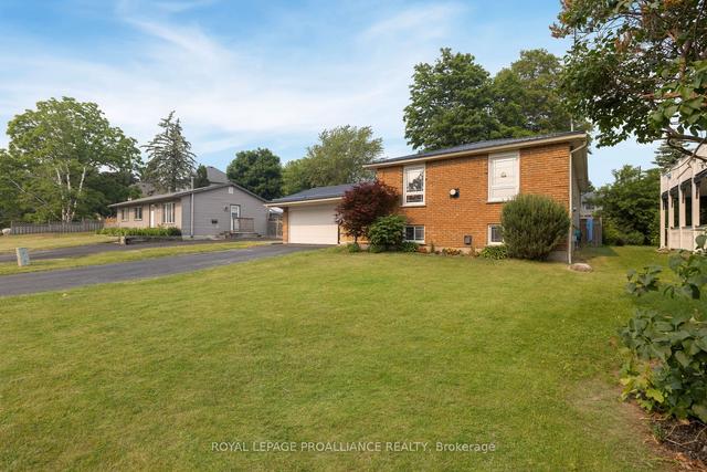 77 Reid St, House detached with 3 bedrooms, 3 bathrooms and 6 parking in Quinte West ON | Image 23