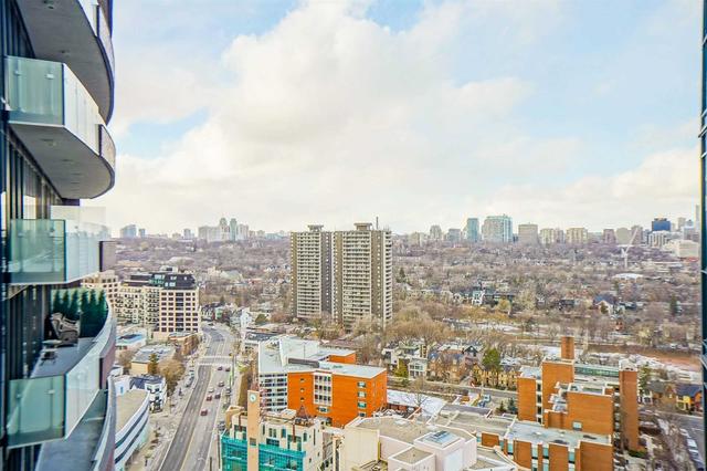 2101 - 32 Davenport Rd, Condo with 0 bedrooms, 1 bathrooms and 0 parking in Toronto ON | Image 2