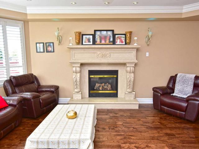 68 Bloomsbury Ave, House detached with 5 bedrooms, 6 bathrooms and 6 parking in Brampton ON | Image 13