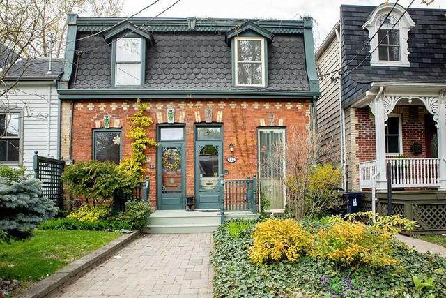 144 Amelia St, House semidetached with 2 bedrooms, 2 bathrooms and 1 parking in Toronto ON | Image 1