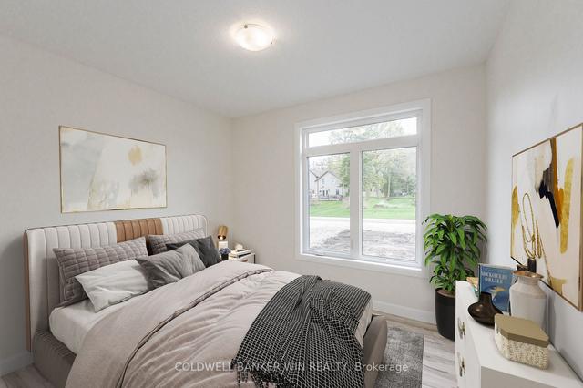 407 Jane St, House detached with 3 bedrooms, 2 bathrooms and 6 parking in Minto ON | Image 6