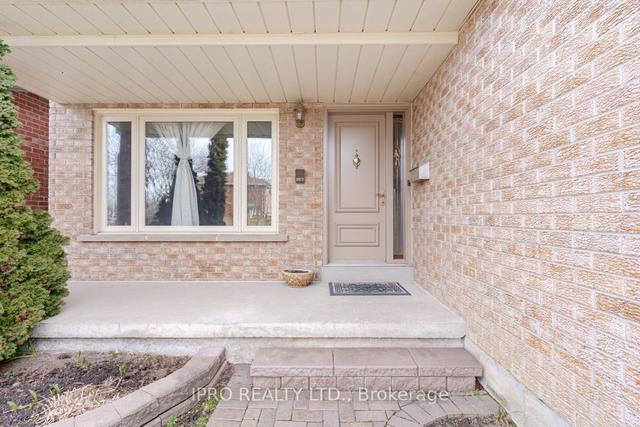 4121 Colfax Crt, House detached with 4 bedrooms, 4 bathrooms and 6 parking in Mississauga ON | Image 20