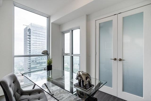 5102 - 1 Yorkville Ave, Condo with 2 bedrooms, 3 bathrooms and 2 parking in Toronto ON | Image 11