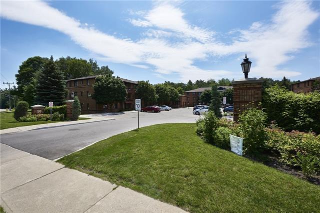 10 Coulter St, Condo with 2 bedrooms, 1 bathrooms and 1 parking in Barrie ON | Image 15