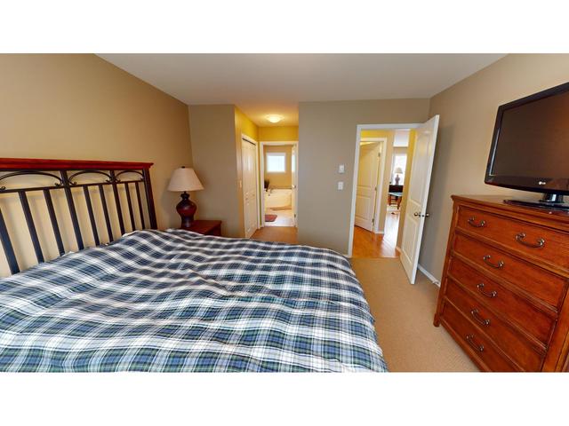 8897 Doherty Street, House attached with 3 bedrooms, 3 bathrooms and null parking in Canal Flats BC | Image 12