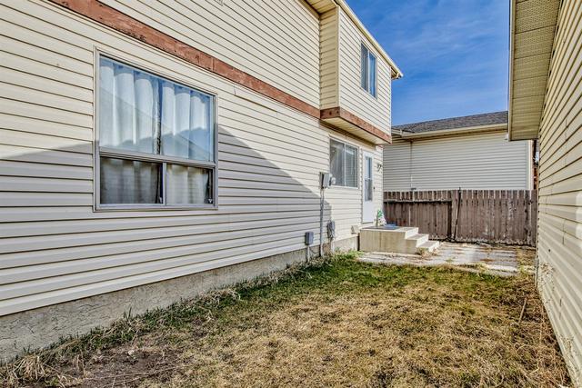 199 Templeby Drive Ne, House detached with 3 bedrooms, 1 bathrooms and 2 parking in Calgary AB | Image 36