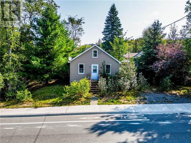 846 Martindale Road, House detached with 2 bedrooms, 1 bathrooms and null parking in Greater Sudbury ON | Image 6