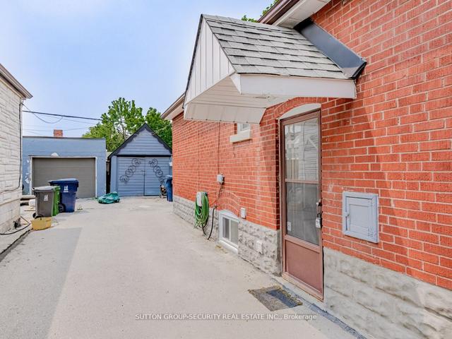 24 Guestville Ave, House detached with 2 bedrooms, 1 bathrooms and 0 parking in Toronto ON | Image 19