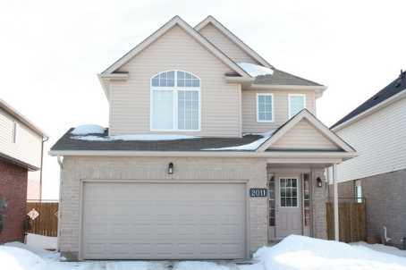 2011 Coronation Dr, House detached with 3 bedrooms, 3 bathrooms and 2 parking in London ON | Image 1