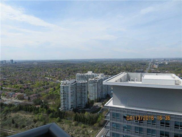 2807 - 7171 Yonge St W, Condo with 2 bedrooms, 2 bathrooms and 1 parking in Markham ON | Image 9