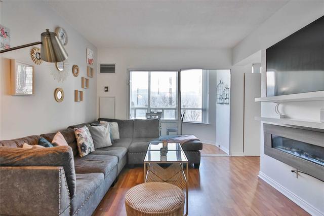 416 - 135 Hillcrest Ave, Condo with 2 bedrooms, 1 bathrooms and 1 parking in Mississauga ON | Image 36