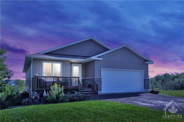 1 - 5 Whittler's Cove Lane, House detached with 3 bedrooms, 2 bathrooms and 5 parking in Rideau Lakes ON | Card Image