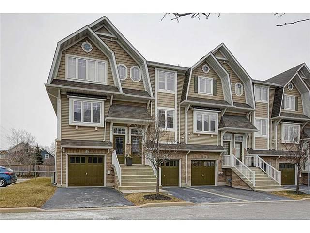 13 - 337 Beach Blvd, Townhouse with 3 bedrooms, 3 bathrooms and 1 parking in Hamilton ON | Image 1