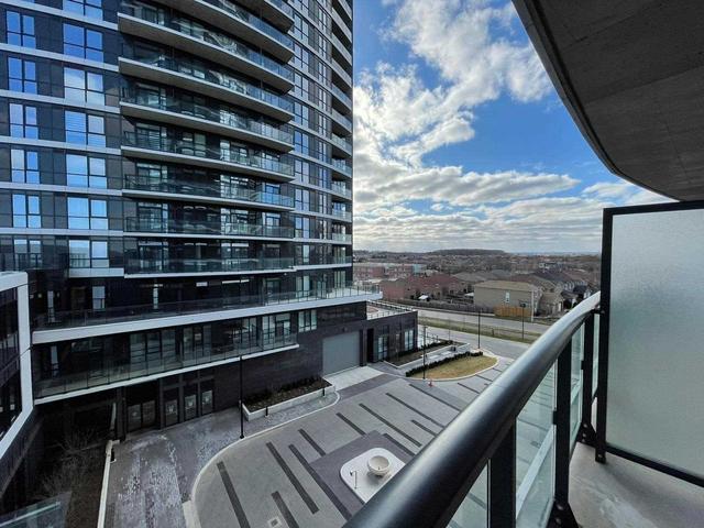 415 - 35 Watergarden Dr, Condo with 1 bedrooms, 1 bathrooms and 1 parking in Mississauga ON | Image 5