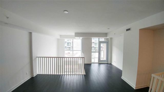 C203 - 5260 Dundas St W, Condo with 2 bedrooms, 2 bathrooms and 1 parking in Toronto ON | Image 6