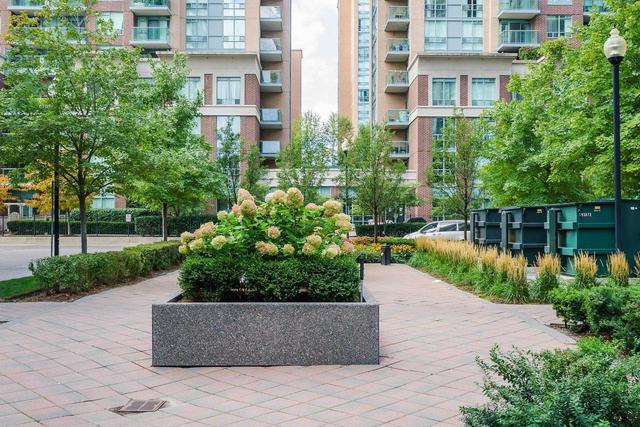 204 - 1 Michael Power Pl, Condo with 2 bedrooms, 2 bathrooms and 1 parking in Toronto ON | Image 20