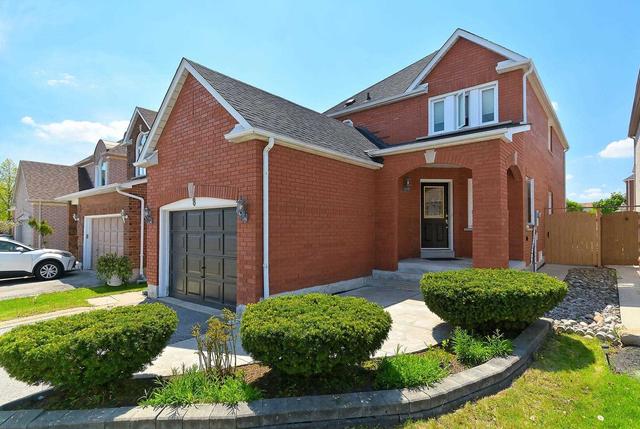 8 Treepark St, House detached with 3 bedrooms, 3 bathrooms and 3 parking in Brampton ON | Image 11