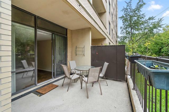 102 - 22 Shallmar Blvd, Condo with 2 bedrooms, 2 bathrooms and 1 parking in Toronto ON | Image 35