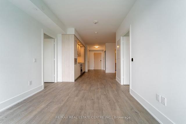 1002 - 480 Front St W, Condo with 2 bedrooms, 2 bathrooms and 0 parking in Toronto ON | Image 13