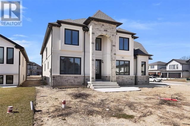 3573 Fiorina, House detached with 5 bedrooms, 4 bathrooms and null parking in LaSalle ON | Image 2