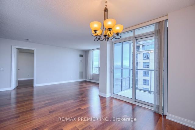 2433 - 35 Viking Lane, Condo with 2 bedrooms, 2 bathrooms and 1 parking in Toronto ON | Image 8