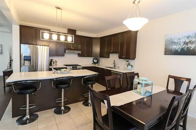 3 Stedford Cres, House detached with 4 bedrooms, 5 bathrooms and 6 parking in Brampton ON | Image 3