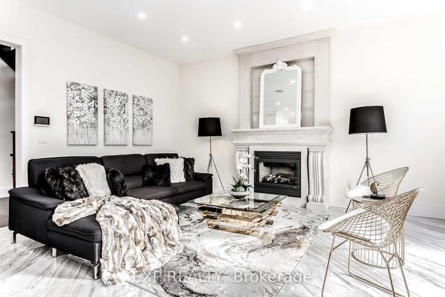62 Glenhaven St, House detached with 4 bedrooms, 5 bathrooms and 4 parking in Toronto ON | Image 20