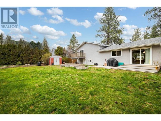 3312 Mcmahon Road, House detached with 4 bedrooms, 3 bathrooms and 4 parking in West Kelowna BC | Image 32