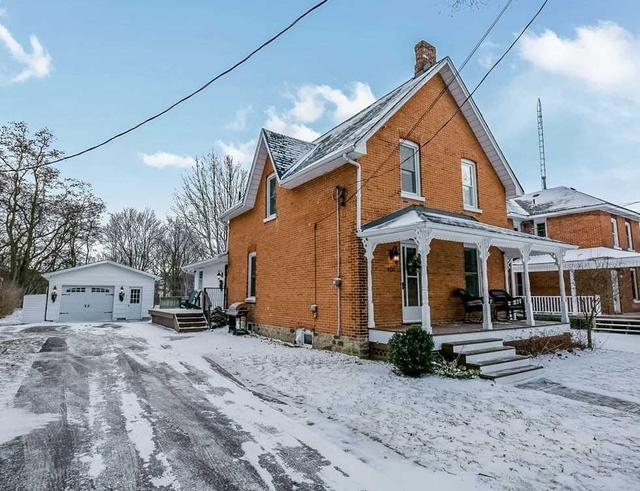 401 Main St E, House detached with 4 bedrooms, 2 bathrooms and 6 parking in Brock ON | Image 1